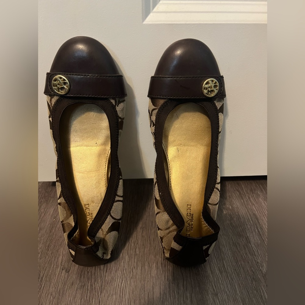 Coach Flats